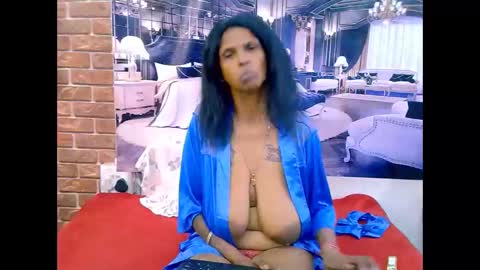 Snapshot of sexyva4u2luv chatting on March 21, 2026, 8:45 pm sexyva4u2luv online show from March 21, 2026, 8:45 pm