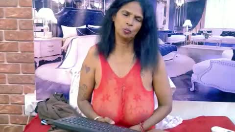 Snapshot of sexyva4u2luv chatting on April 3, 2026, 6:55 am sexyva4u2luv online show from April 3, 2026, 6:55 am