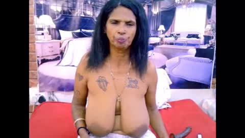 Snapshot of sexyva4u2luv chatting on April 8, 2026, 7:36 pm sexyva4u2luv online show from April 8, 2026, 7:36 pm