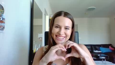 Snapshot of sexyviolettcat chatting on March 3, 2026, 2:07 am Victory online show from March 3, 2026, 2:07 am