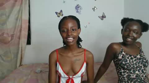 Snapshot of sexyzuriel chatting on April 18, 2026, 7:18 pm sexyzuriel online show from April 18, 2026, 7:18 pm