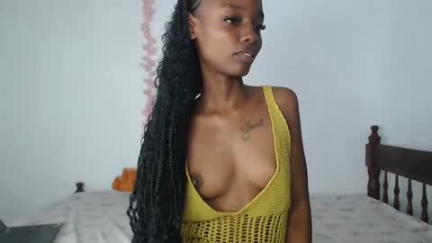 Snapshot of sexyzuriel chatting on May 23, 2026, 12:53 pm sexyzuriel online show from May 23, 2026, 12:53 pm