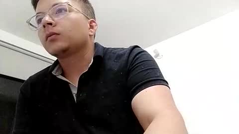 Snapshot of sfebz chatting on September 26, 2025, 11:31 pm sfebz online show from September 26, 2025, 11:31 pm