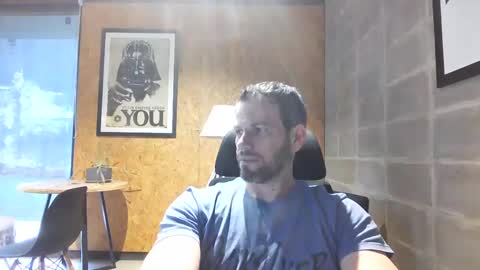 Snapshot of shad0w_hunter chatting on February 12, 2025, 9:33 pm shad0w_hunter online show from February 12, 2025, 9:33 pm