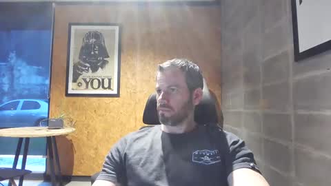 Snapshot of shad0w_hunter chatting on February 20, 2025, 10:04 pm shad0w_hunter online show from February 20, 2025, 10:04 pm