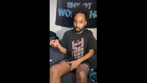 Snapshot of shadow_ps7 chatting on October 31, 2025, 2:34 am Shadow online show from October 31, 2025, 2:34 am