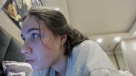 shadow_raffi online show from March 1, 2025, 4:04 am