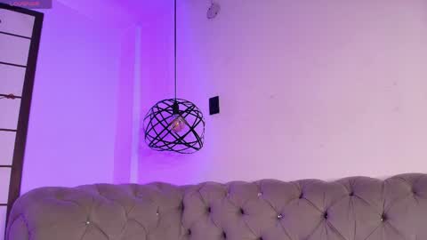 shadowlune online show from May 24, 2026, 8:14 pm