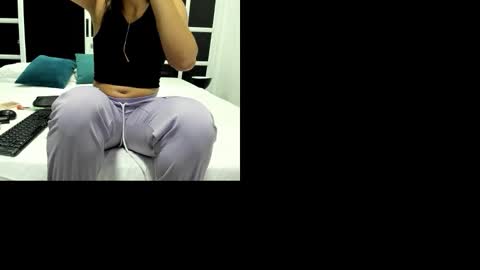 Snapshot of shagiamir chatting on September 15, 2025, 9:09 am Shagi online show from September 15, 2025, 9:09 am