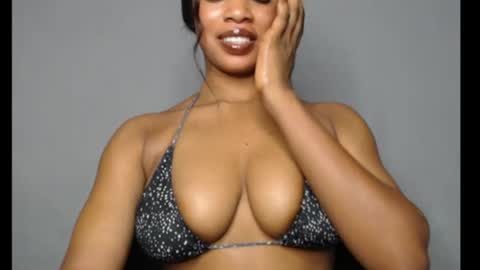 ESTHER online show from May 28, 2026, 12:24 pm