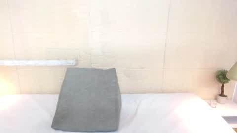 Catalina online show from January 12, 2025, 1:16 pm