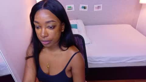 Catalina online show from October 17, 2025, 2:08 pm