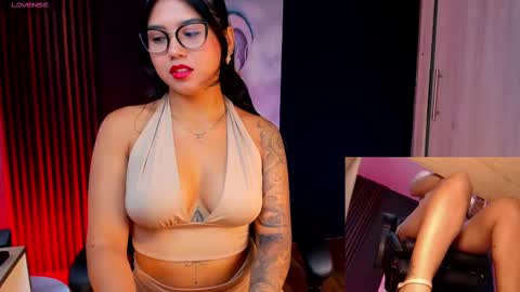 Snapshot of shanabellucy chatting on October 12, 2025, 5:12 pm onlyfans shanabellucy online show from October 12, 2025, 5:12 pm