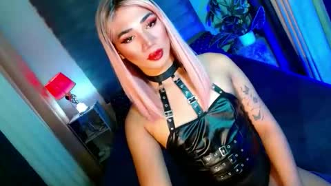 MISS SHANE online show from September 9, 2025, 6:18 pm