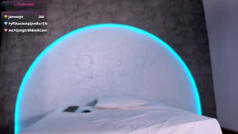 Shanel online show from March 8, 2026, 2:04 am