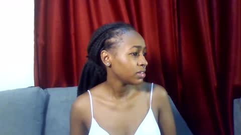 shania_sleigh online show from April 5, 2026, 2:25 pm