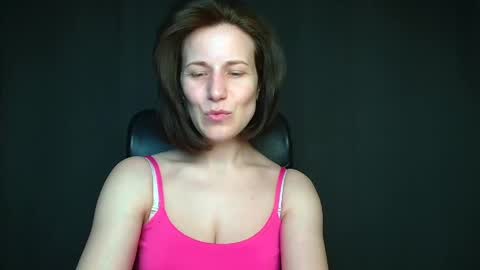 Shannen online show from April 20, 2026, 8:17 am