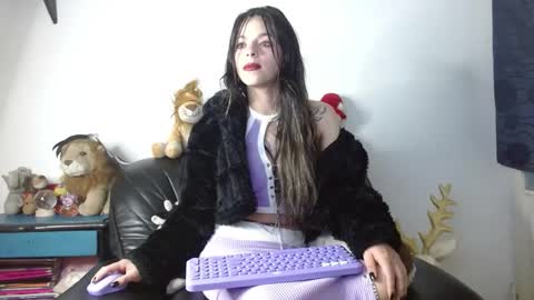 Shantal online show from February 20, 2026, 6:30 pm