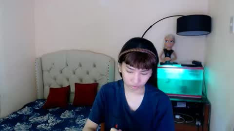 SHANTA FOX  s online show from March 12, 2026, 2:07 am