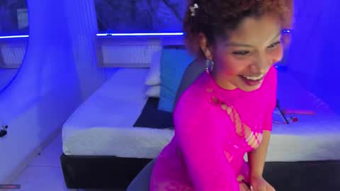 Snapshot of shantall_bluuee chatting on February 27, 2026, 5:07 am shantall bluuee online show from February 27, 2026, 5:07 am