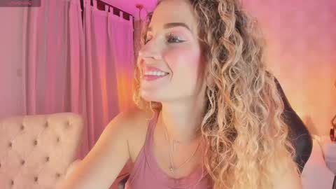 Snapshot of shantalll__ chatting on April 27, 2026, 12:03 pm Shantal online show from April 27, 2026, 12:03 pm