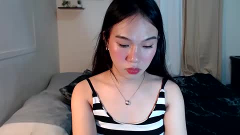 Snapshot of shantel_xx chatting on October 28, 2025, 1:03 pm Shantel online show from October 28, 2025, 1:03 pm