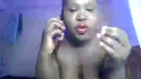 shanzie90 online show from July 14, 2026, 6:18 am