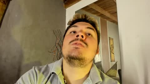 Snapshot of sharkmerlin chatting on January 18, 2025, 2:44 pm jhon deibyd online show from January 18, 2025, 2:44 pm