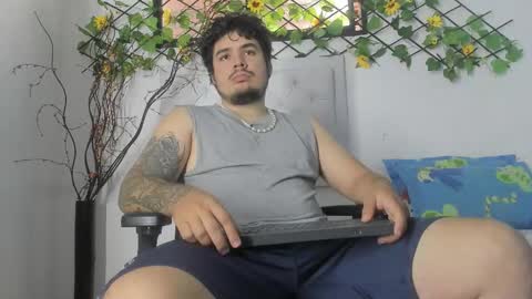 Snapshot of sharkmerlin chatting on October 20, 2025, 7:14 pm jhon deibyd online show from October 20, 2025, 7:14 pm
