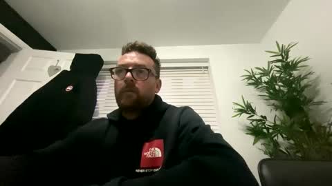 Sharksboy online show from January 26, 2025, 7:32 am