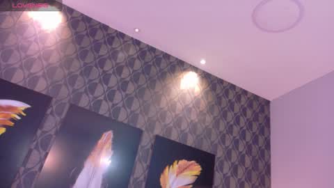 Sharom  online show from January 11, 2025, 7:27 pm