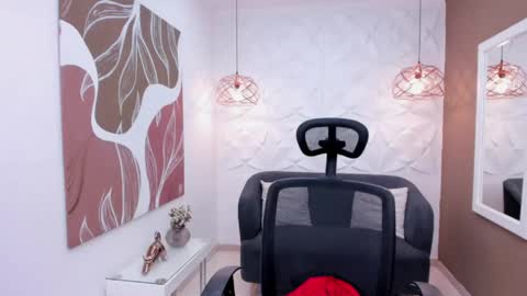 Snapshot of sharon_titts chatting on May 25, 2026, 12:00 pm sharon online show from May 25, 2026, 12:00 pm