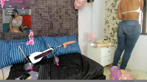 Snapshot of sharoncute16 chatting on December 15, 2025, 9:08 pm sharoncute16 online show from December 15, 2025, 9:08 pm