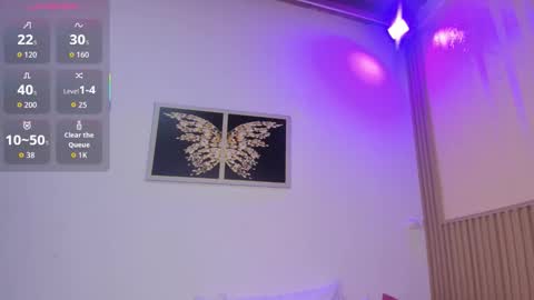 sharonscothh online show from November 26, 2025, 8:10 pm