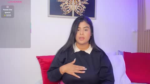 sharonscothh online show from November 27, 2025, 8:00 pm