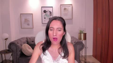 Snapshot of shary_leon_ chatting on March 30, 2026, 9:16 pm shary_leon_ online show from March 30, 2026, 9:16 pm