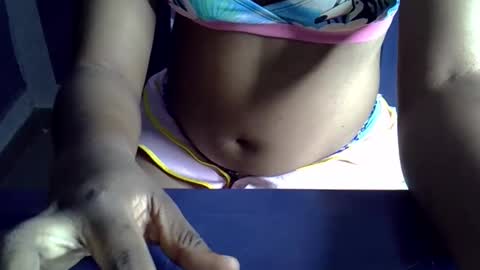 shawnie_baby online show from September 20, 2025, 3:07 am