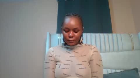 Shay diva online show from October 4, 2025, 8:29 pm