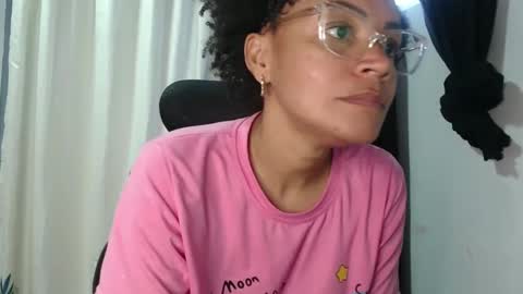 Shayna online show from January 5, 2025, 1:58 pm