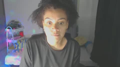 Shayna online show from March 5, 2025, 2:14 am