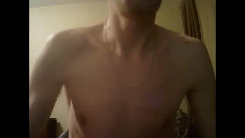 Snapshot of shedevr02 chatting on January 31, 2025, 7:40 pm Roger online show from January 31, 2025, 7:40 pm