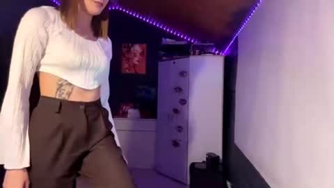 Snapshot of sheilaoverson chatting on April 14, 2026, 2:56 pm sheilaoverson online show from April 14, 2026, 2:56 pm