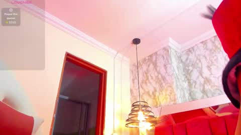 Snapshot of sheilly_brown chatting on November 25, 2025, 7:14 pm sheilly_brown online show from November 25, 2025, 7:14 pm