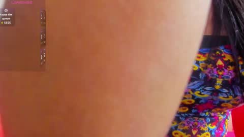 Snapshot of sheilly_brown chatting on November 30, 2025, 6:34 pm sheilly_brown online show from November 30, 2025, 6:34 pm