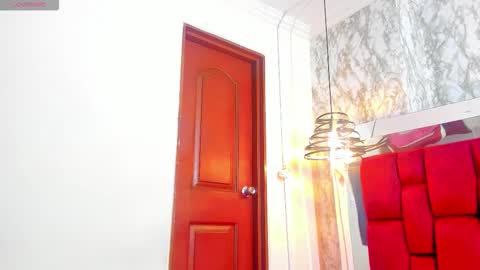 Snapshot of sheilly_brown chatting on December 3, 2025, 7:23 pm sheilly_brown online show from December 3, 2025, 7:23 pm