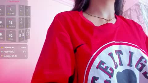 Snapshot of sheilly_brown chatting on December 14, 2025, 9:47 am sheilly_brown online show from December 14, 2025, 9:47 am