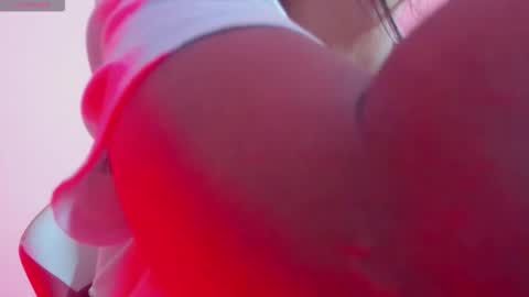 Snapshot of sheilly_brown chatting on December 21, 2025, 7:54 pm sheilly_brown online show from December 21, 2025, 7:54 pm