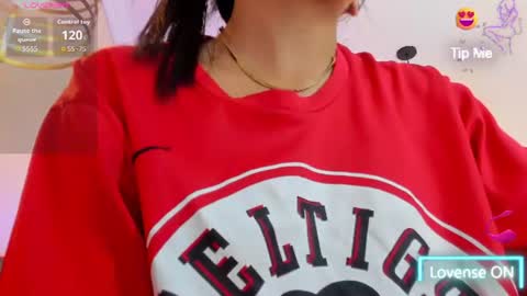 Snapshot of sheilly_brown chatting on June 12, 2026, 7:13 pm sheilly_brown online show from June 12, 2026, 7:13 pm