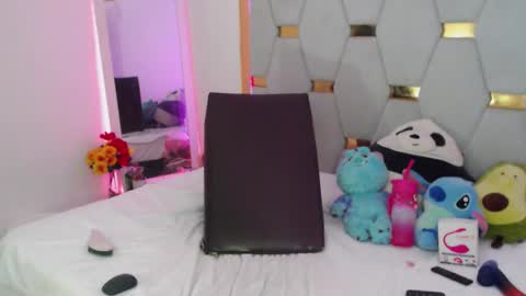 shellbydior online show from December 6, 2024, 11:47 pm