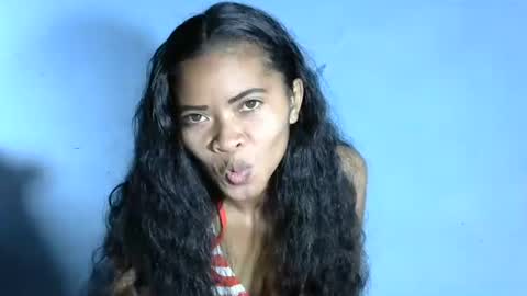 Snapshot of shena_power chatting on April 22, 2026, 4:37 am Stasy online show from April 22, 2026, 4:37 am